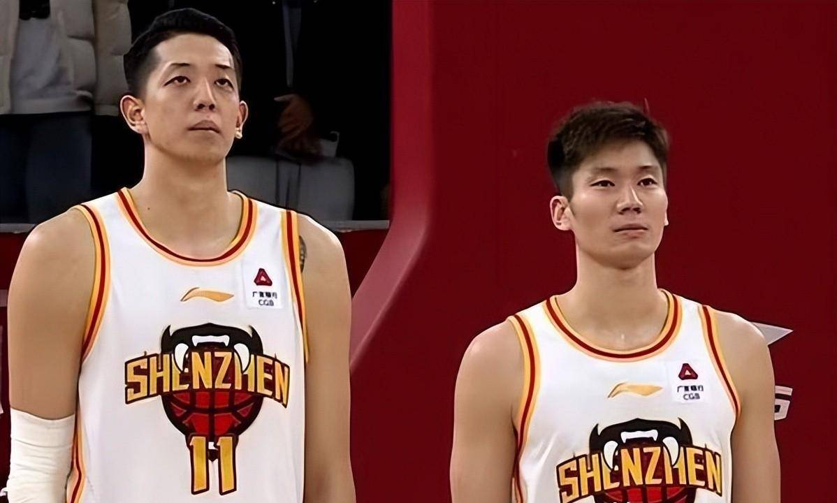 关于深圳男篮实现追赶，喜获关键胜利锁定前四的信息